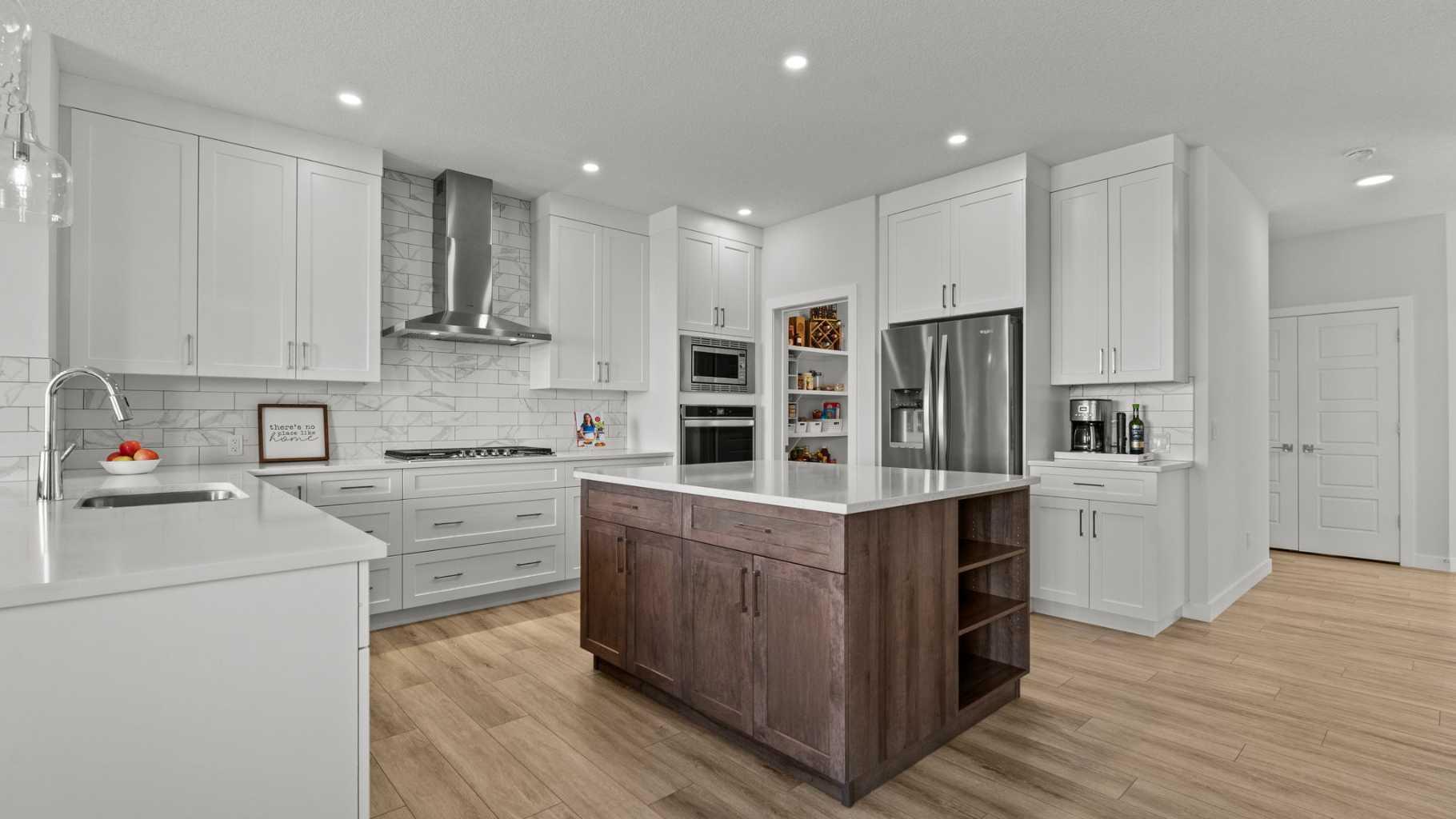 152 Threepoint Cove