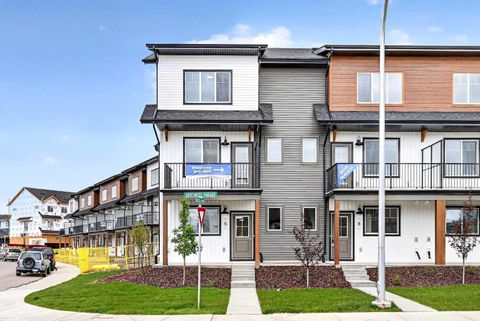 Photo of 6 Hotchkiss Parade SE, Calgary, AB T3S 0X5 (MLS # A2321335)