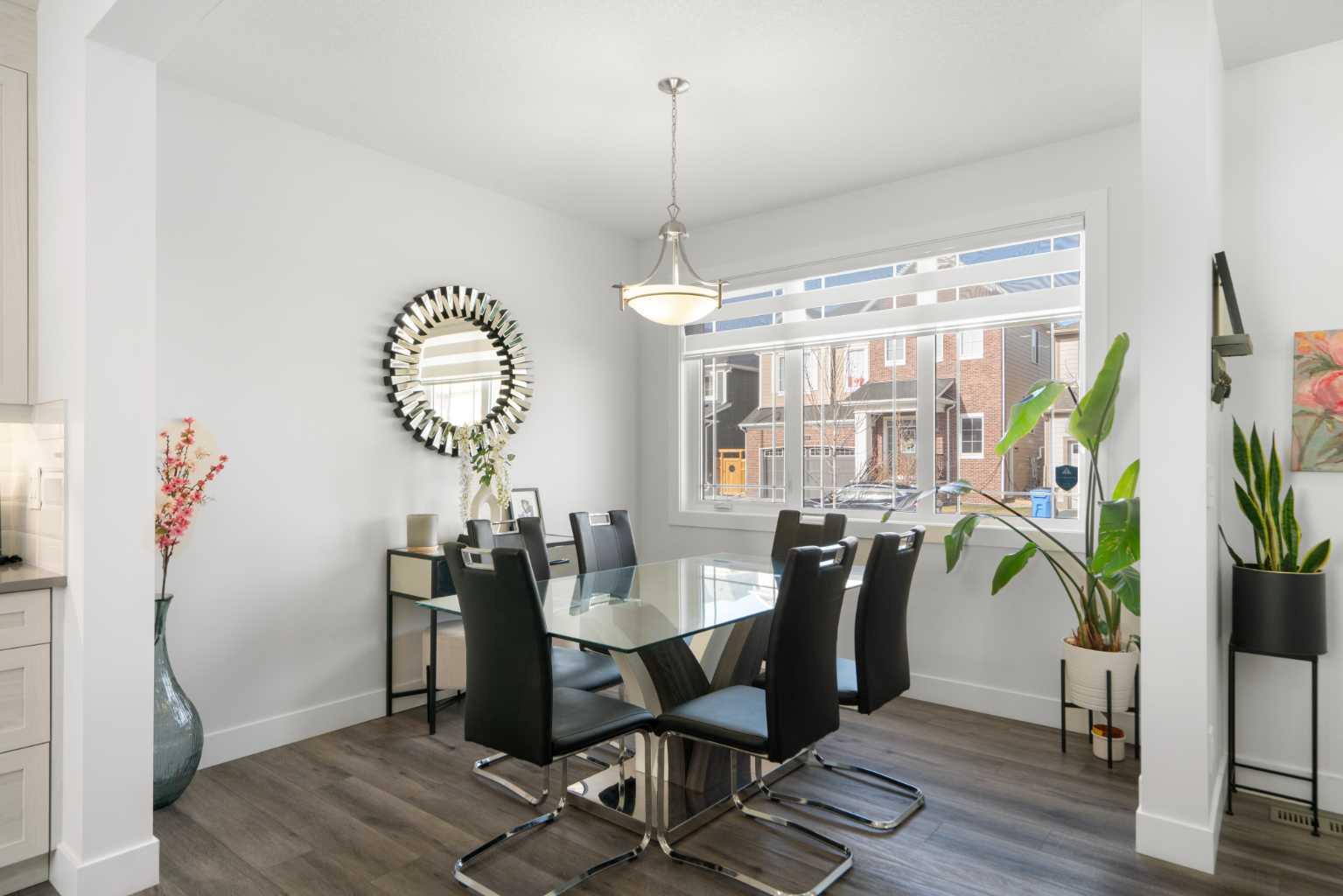 308 Yorkville Road SW