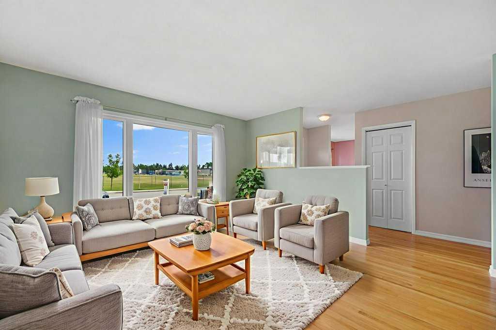 85 Grafton Drive SW