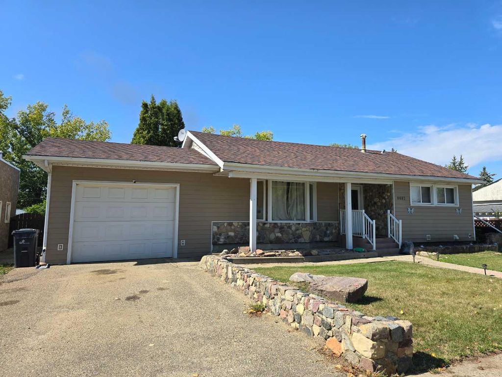 Photo of 8602 95 Street, Peace River, AB T8S 1G5 (MLS # A2317019)