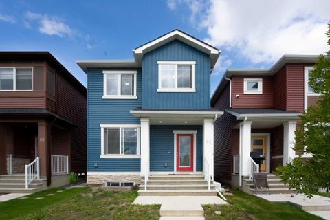 64 Belvedere Park SE Calgary AB T2A 7G7