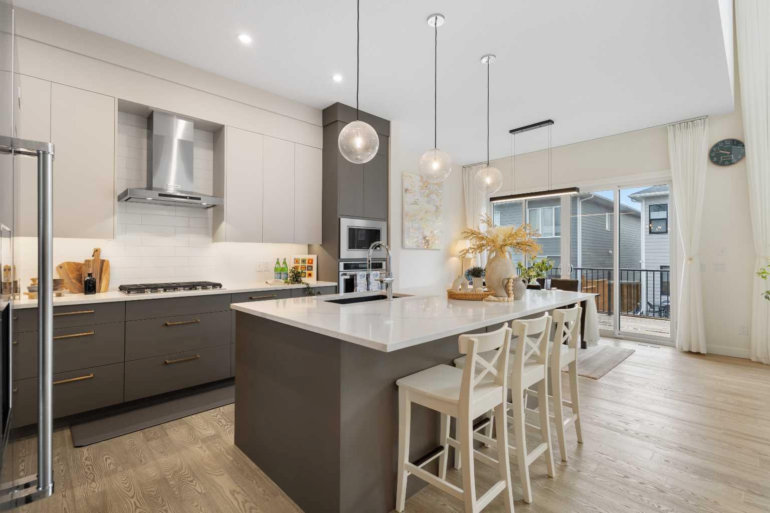 24 Aspen Woods Park SW
