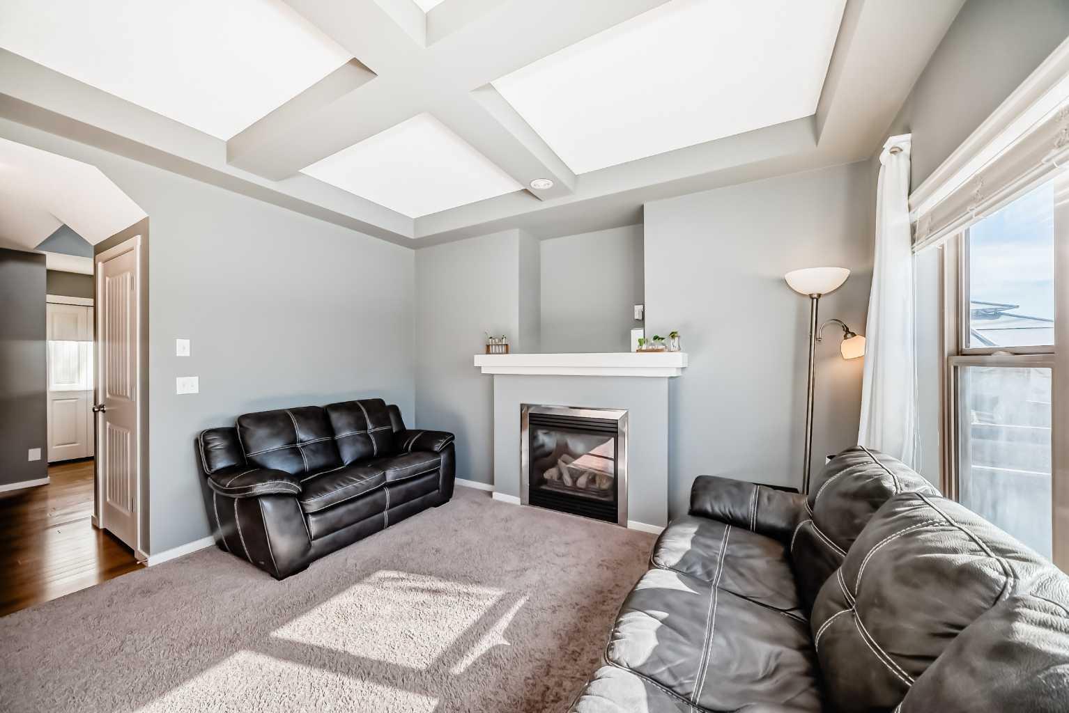 136 Sage Valley Drive NW