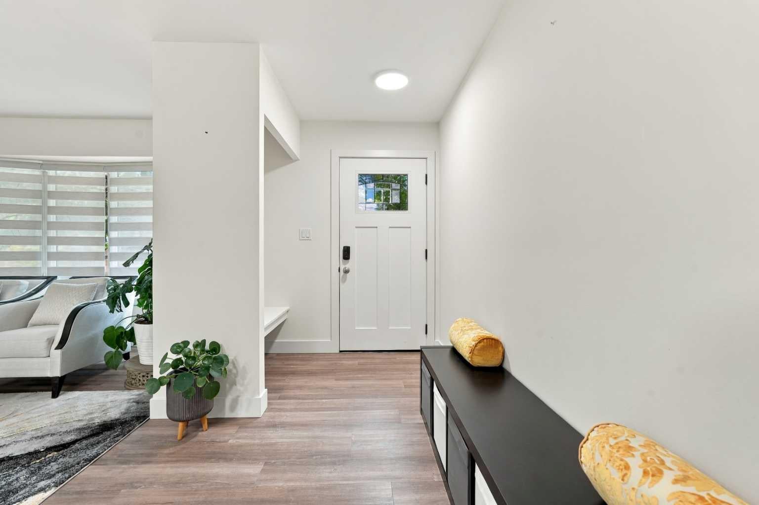 137 Lissington Drive SW