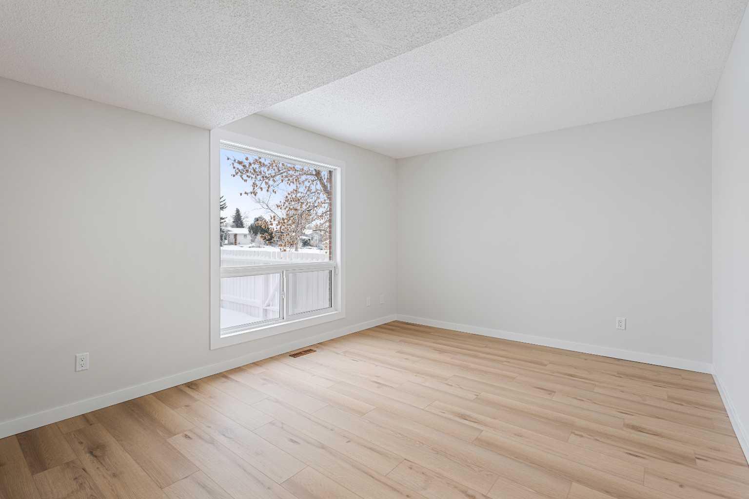 64 Whitnel Court NE 24