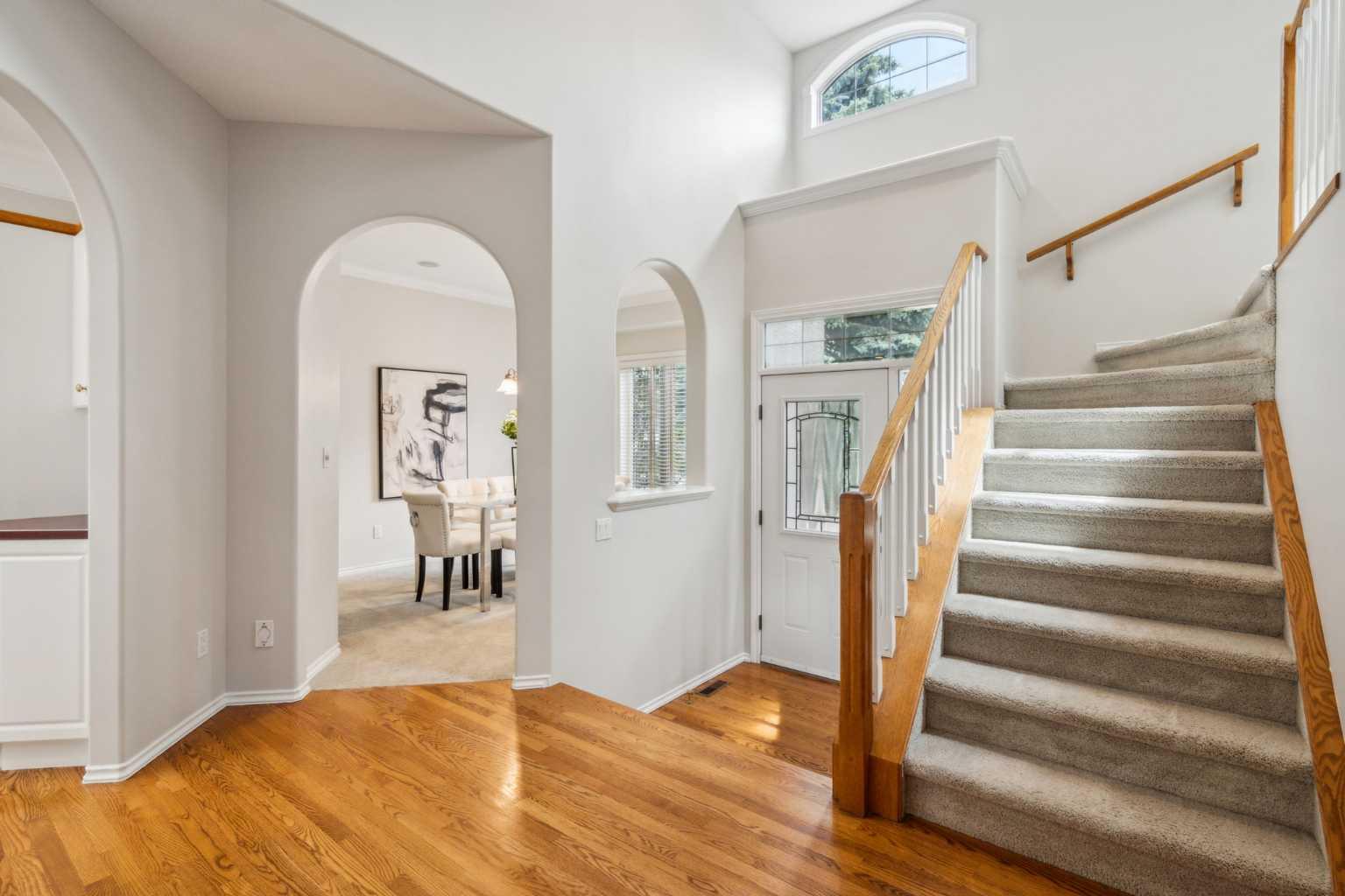 84 Evergreen Way SW