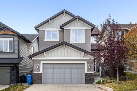 169 Aspen Hills Way SW Calgary AB T3H 0G8