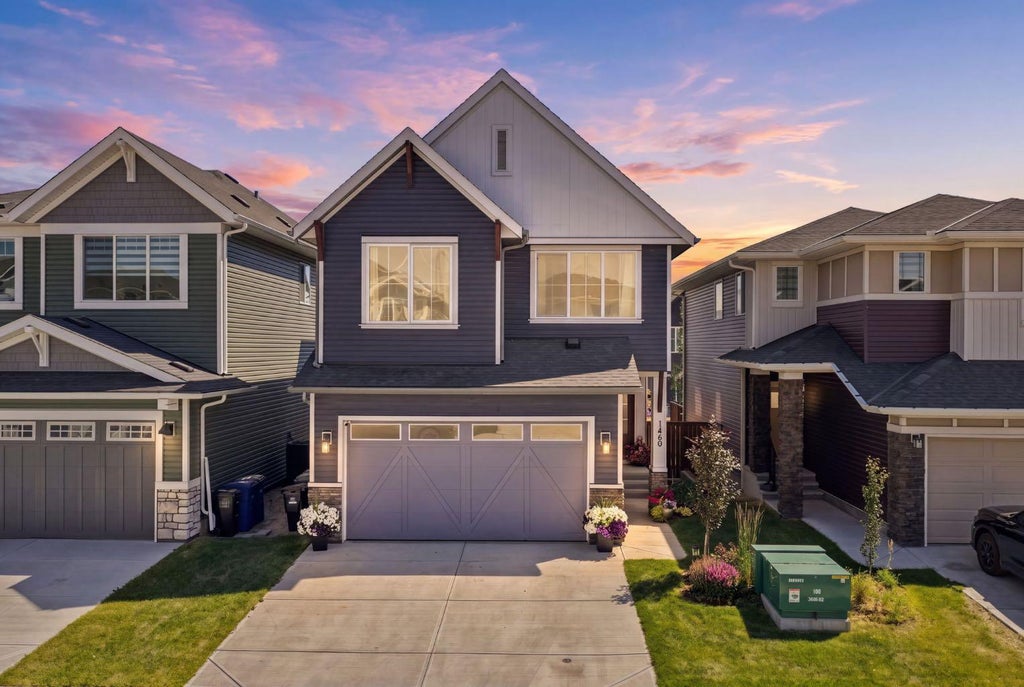 Photo of 1460 Bayview Point SW, Airdrie, AB T4B 5K2 (MLS # A2348556)