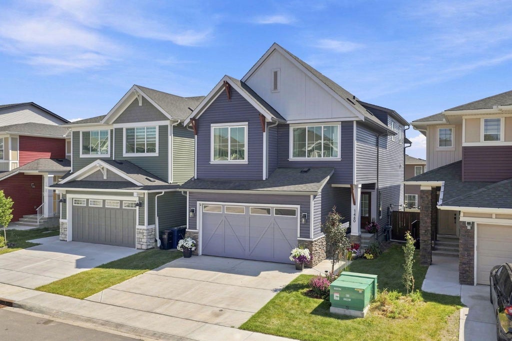 Photo of 1460 Bayview Point SW, Airdrie, AB T4B 5K2 (MLS # A2348556)
