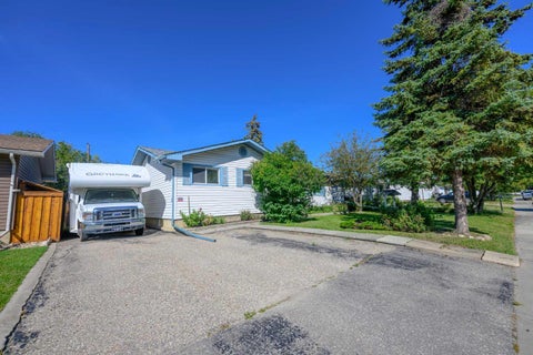 Photo of 9630 91B Avenue, Grande Prairie, AB T8V 0H2 (MLS # A2340407)