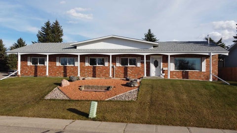 Photo of 5115 42 Street, Ponoka, AB T4J 1C9 (MLS # A2353804)