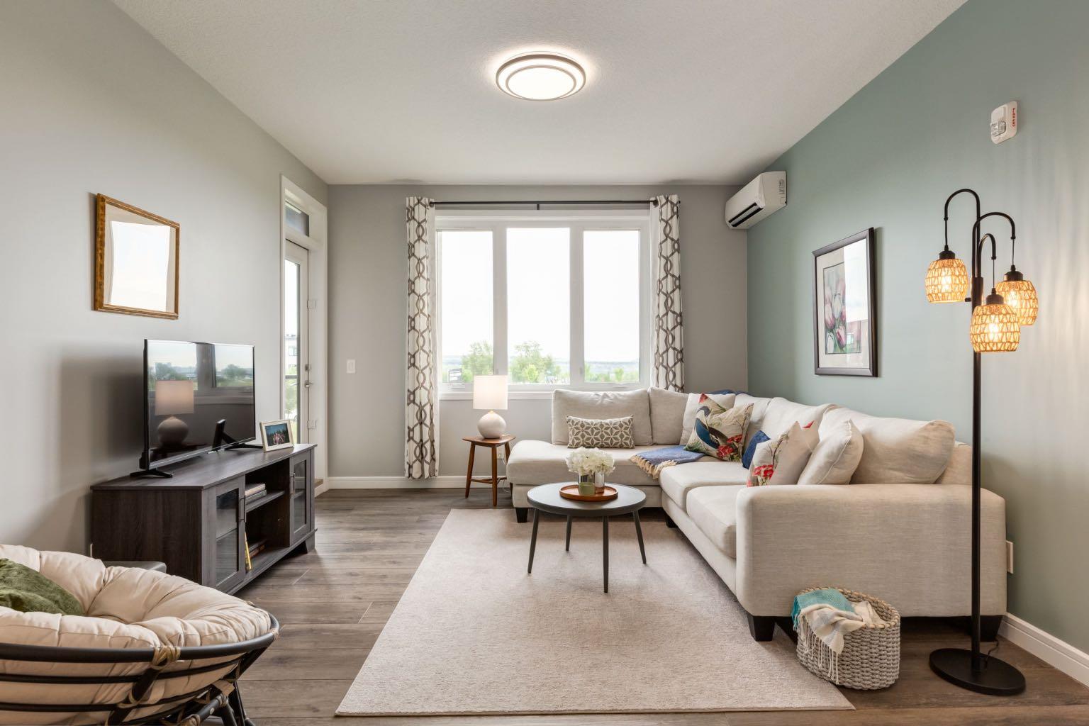 80 Greenbriar Place NW 1308