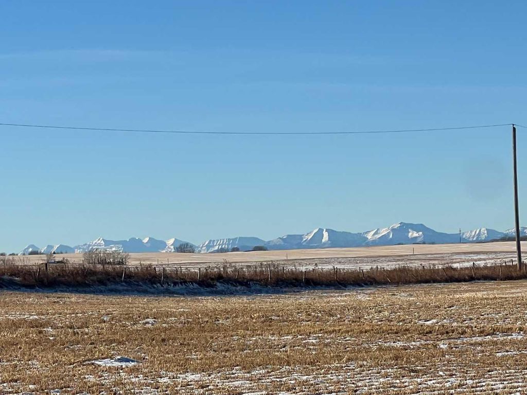 Photo of 338 ave E, Rural Foothills County, AB T1V 1N3 (MLS # A2295174)