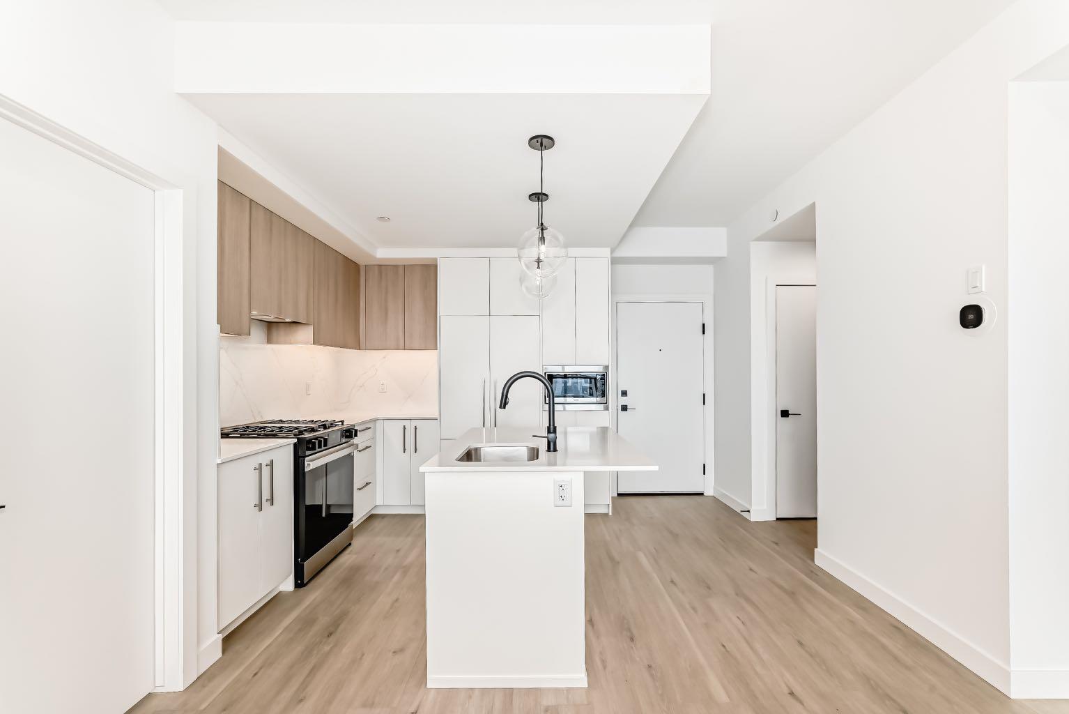 8375 Broadcast Avenue SW 415