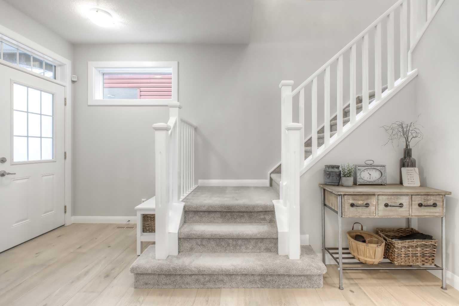 54 Silverado Plains Common SW