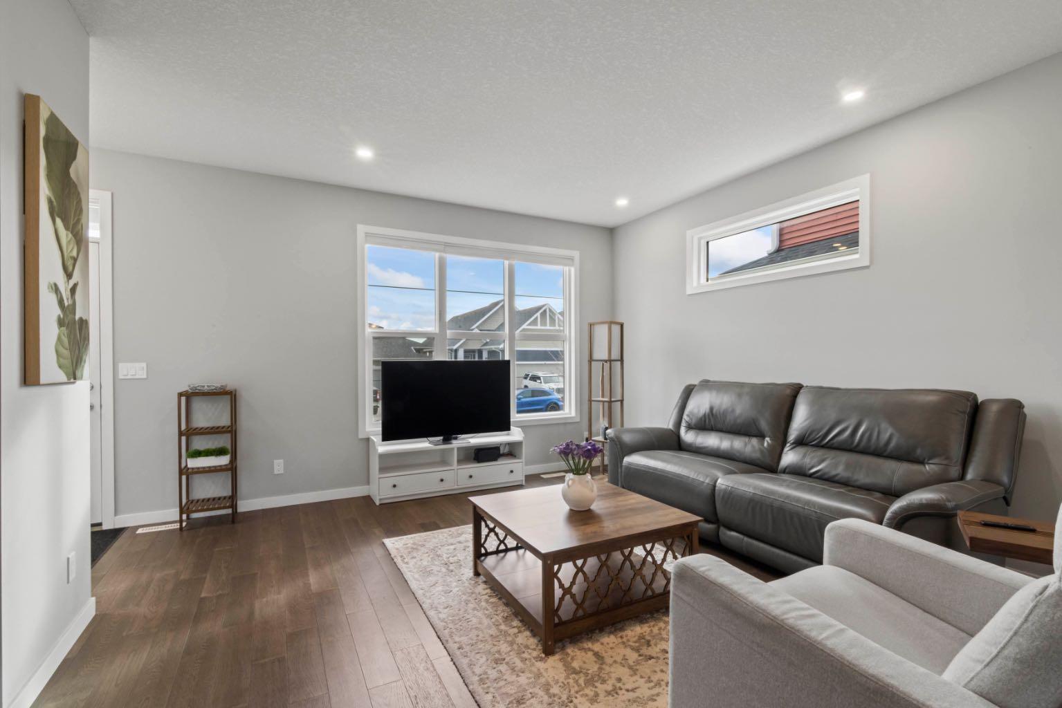 48 Birch Glen