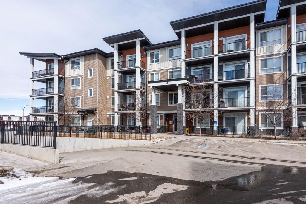 Photo of 10 Walgrove Walk SE #421, Calgary, AB T2X 4E3 (MLS # A2293192)