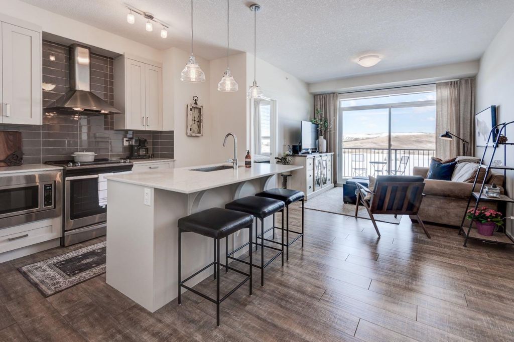 Photo of 10 Walgrove Walk SE #421, Calgary, AB T2X 4E3 (MLS # A2293192)
