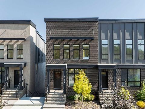 3044 85 Street SW Calgary AB T3H 6C7