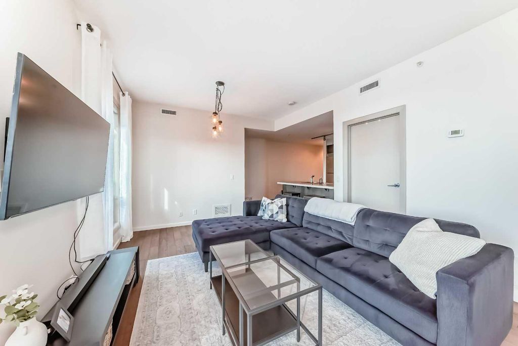 Photo of 210 15 Avenue SE #1010, Calgary, AB T2G 0B5 (MLS # A2303216)