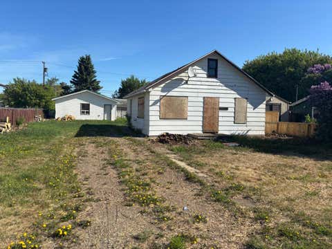 Photo of 9518 85 Avenue, Peace River, AB T8S 1G3 (MLS # A2296796)
