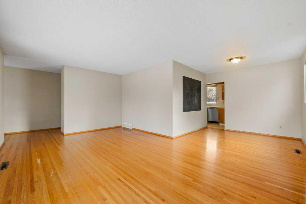 2719 Chalice Road NW