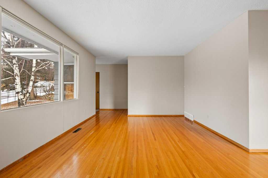 2719 Chalice Road NW