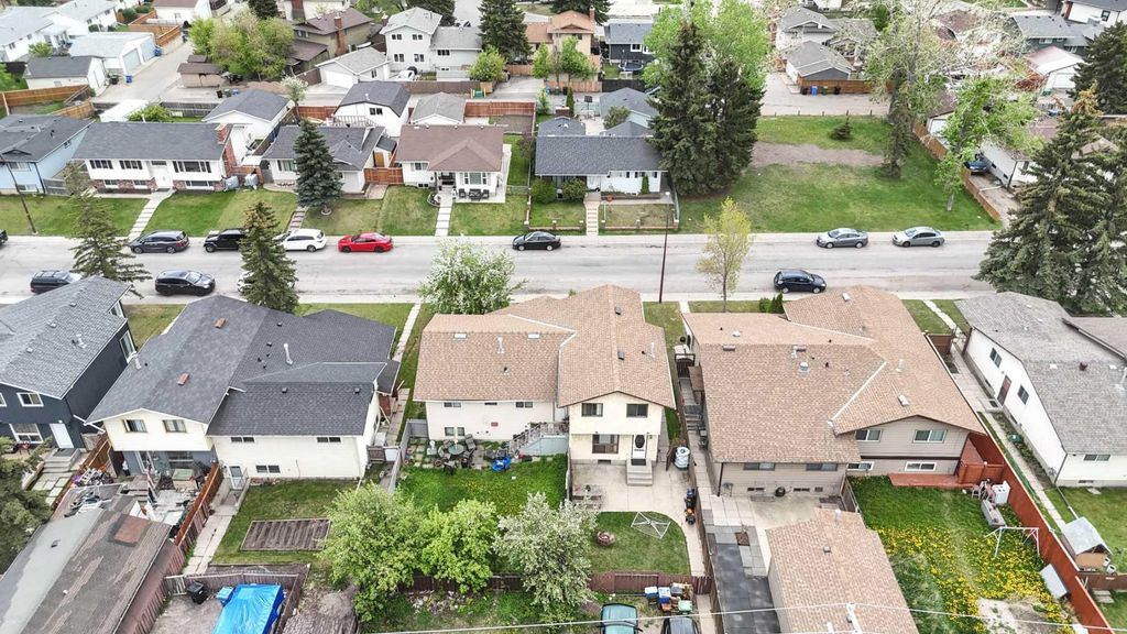 Photo of 5502 Temple Road NE, Calgary, AB T1Y 3B2 (MLS # A2314706)