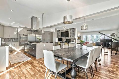 955 Cannock Road SW Calgary AB T2W 1M6