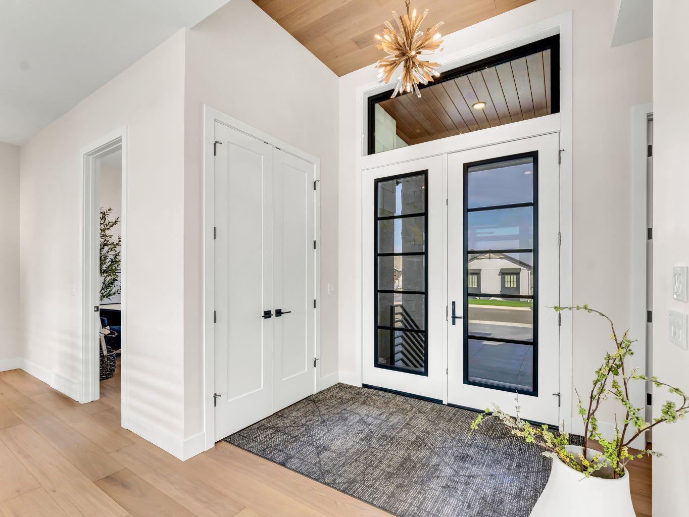 51 Coulee Ridge Drive SW