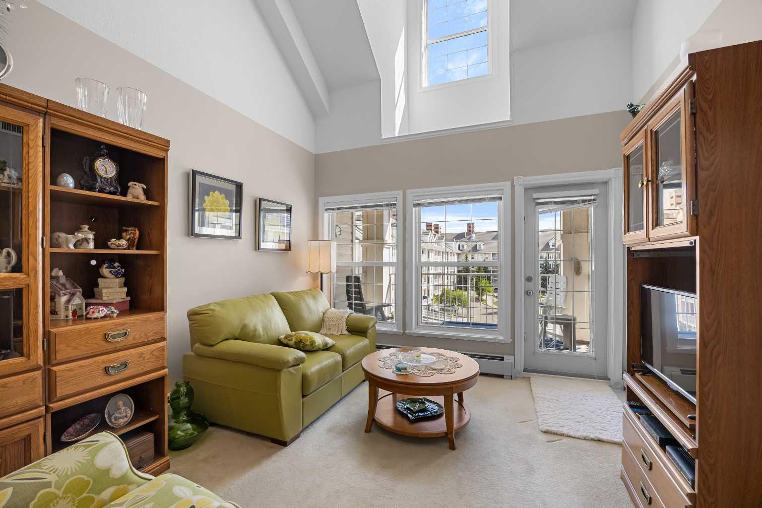 151 Country Village Road NE 1409