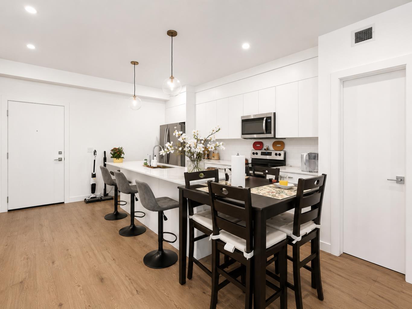 60 Skyview Ranch Road NE 1614