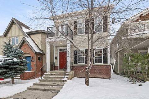 5628 Henwood Street SW Calgary AB T3E 6Z4