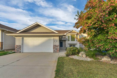 Photo of 50 Langford Crescent, Red Deer, AB T4R 2X1 (MLS # A2343455)