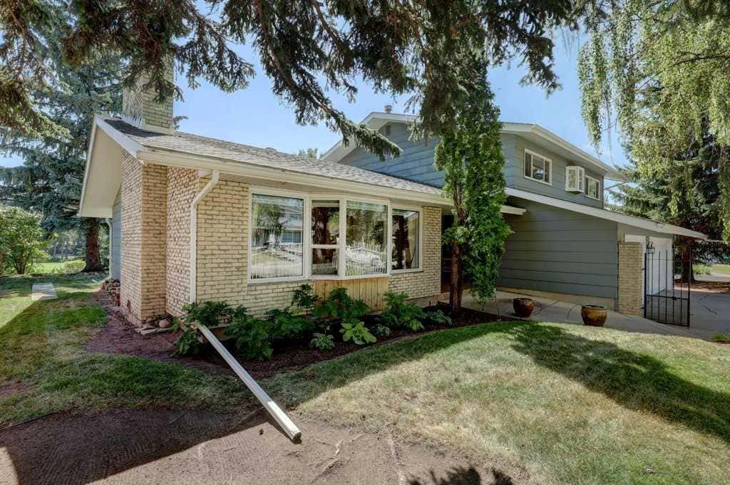 Photo of 223 Willow Ridge Place SE, Calgary, AB T2J 1N2 (MLS # A2334453)