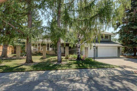 Photo of 223 Willow Ridge Place SE, Calgary, AB T2J 1N2 (MLS # A2334453)