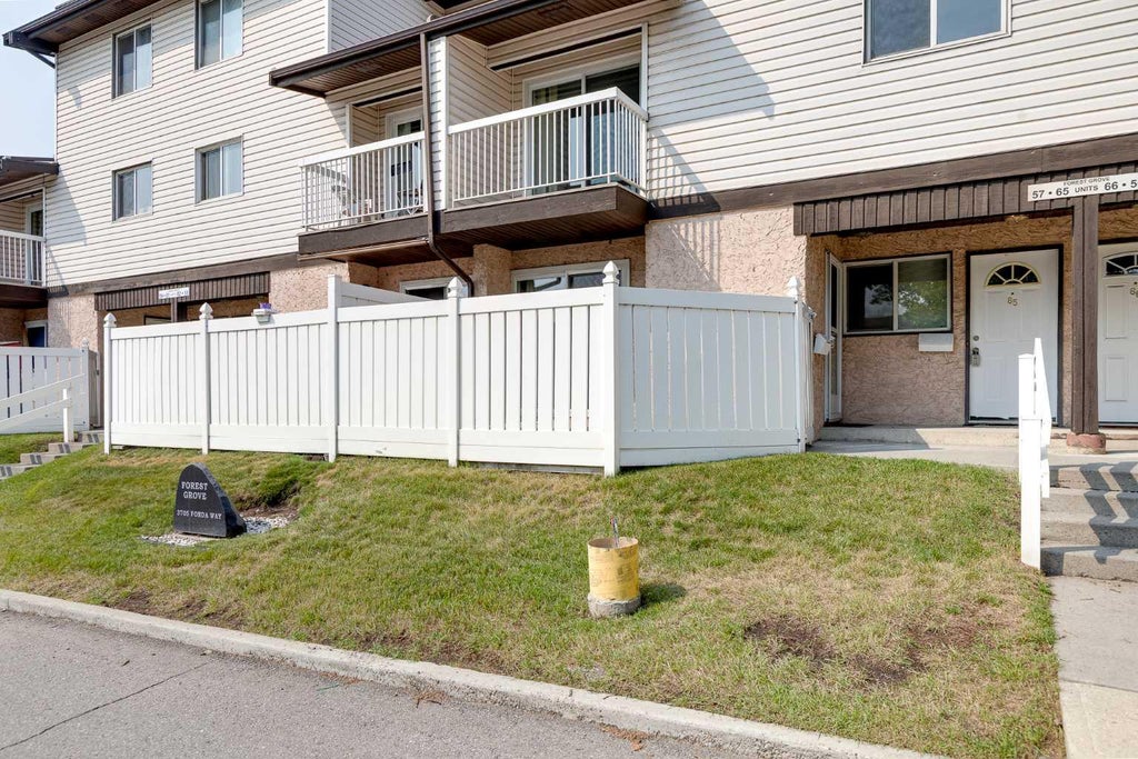 Photo of 3705 Fonda Way SE #65, Calgary, AB T2A 6G9 (MLS # A2338848)
