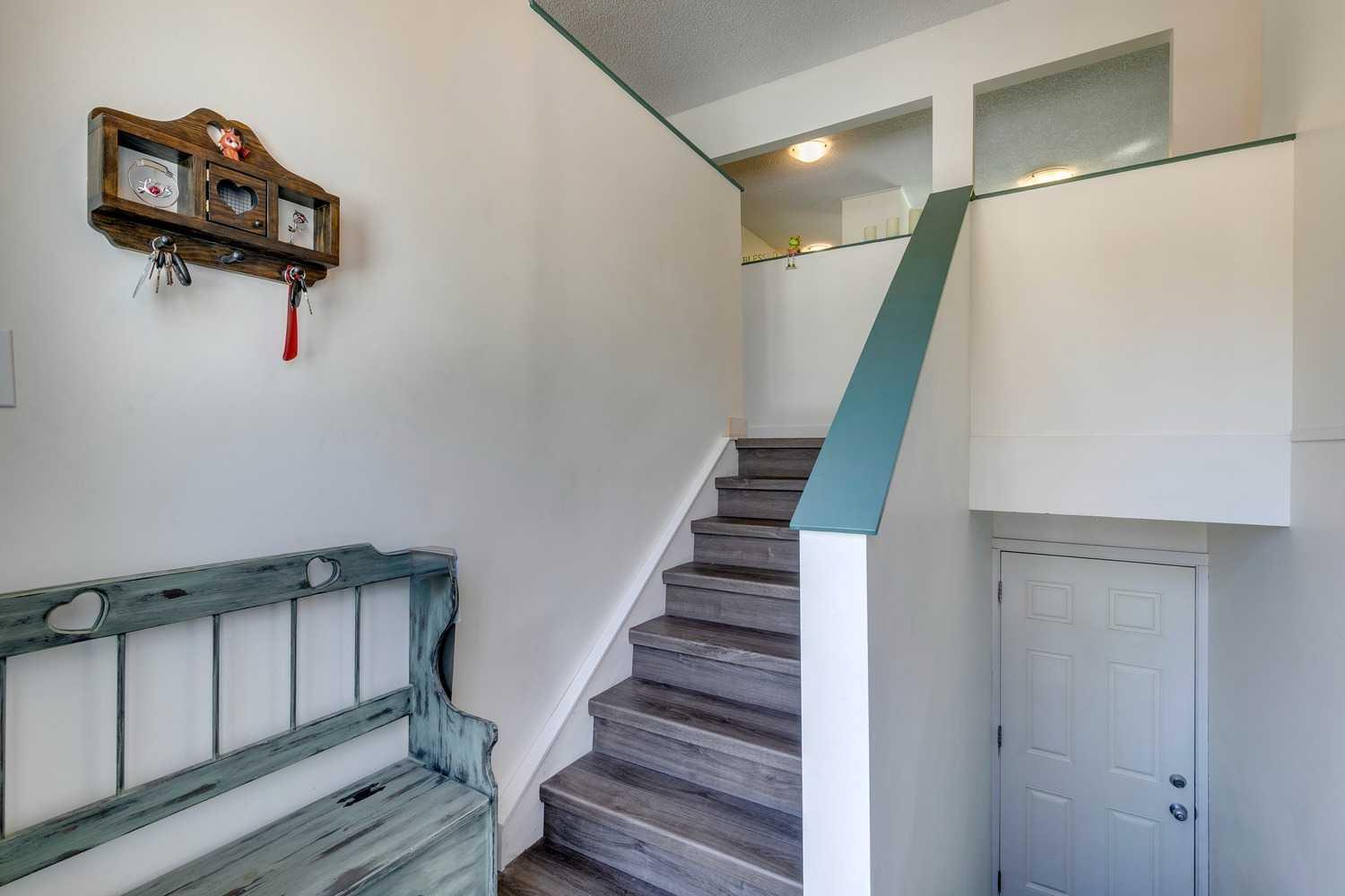 14692 Deer Ridge Drive SE