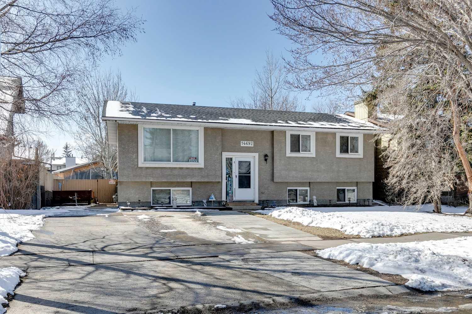 14692 Deer Ridge Drive SE