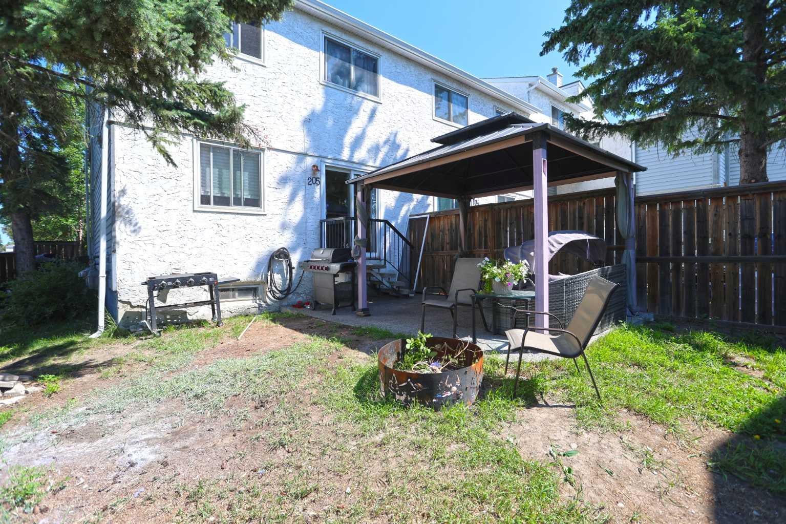 310 Falconridge Crescent NE 205