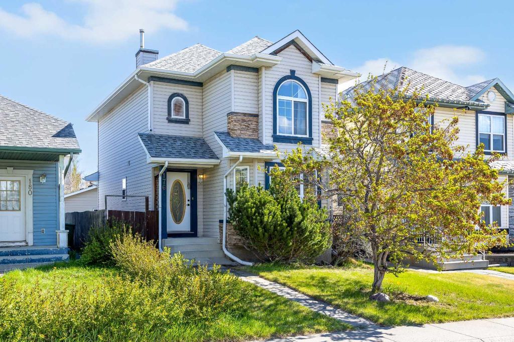 Photo of 176 Arbour Grove Close NW, Calgary, AB T3G 4J2 (MLS # A2312447)