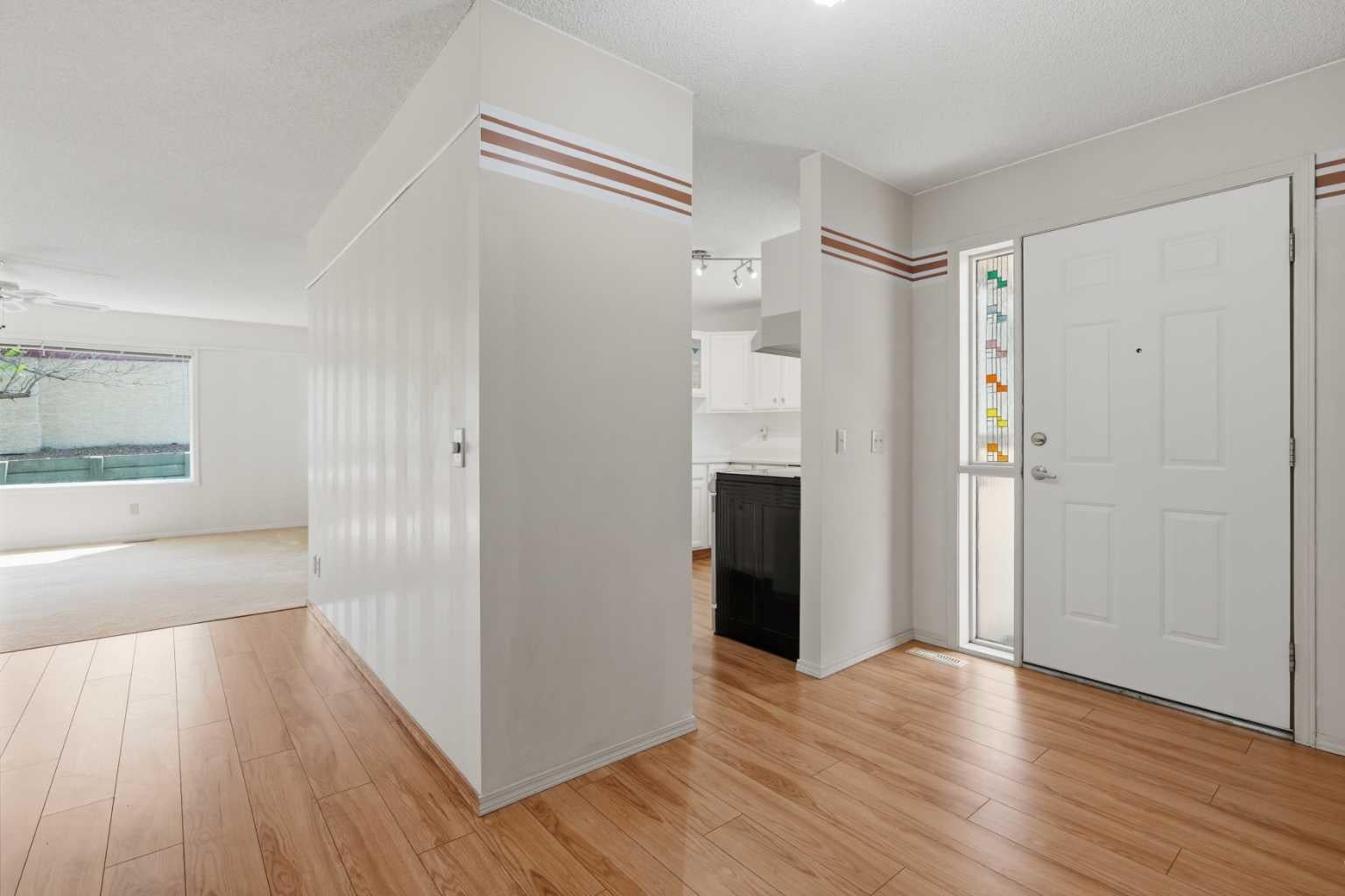 30 Sandarac Circle NW