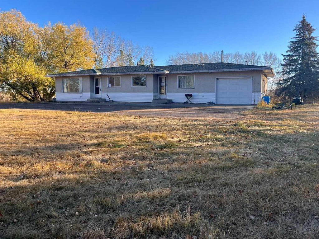 Photo of 58032 Range Road 101, Rural St. Paul No. 19, County of, AB T0A 3A0 (MLS # A2291448)