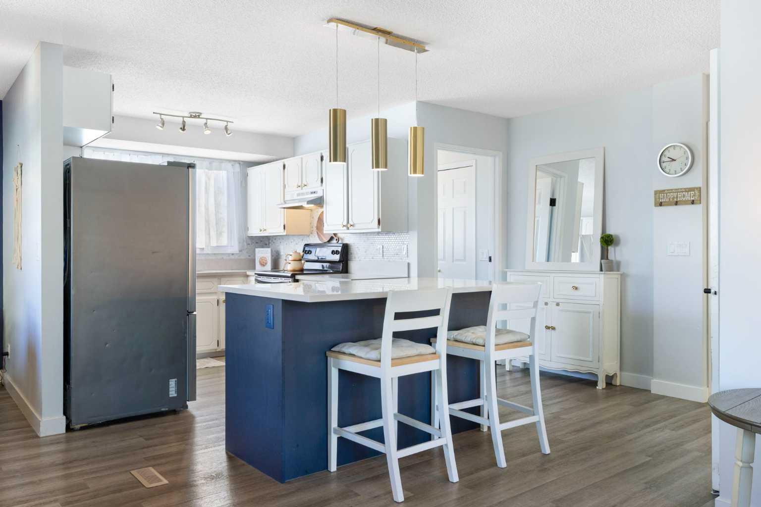 27 Deercrest Close SE