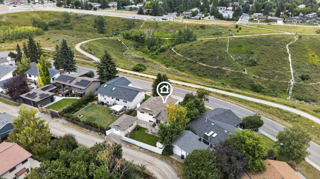 Photo of 224 Silver Crest Drive NW, Calgary, AB T3B 3A4 (MLS # A2335211)