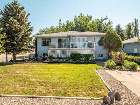 Photo of 2501 & 2503 24 Street, Coaldale, AB T1M 1G9 (MLS # A2332728)