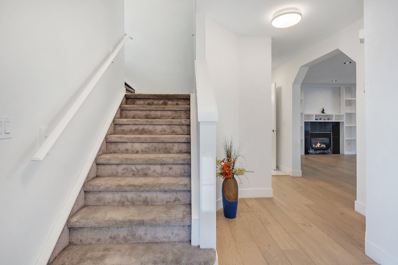 278 Saddlefield Place NE