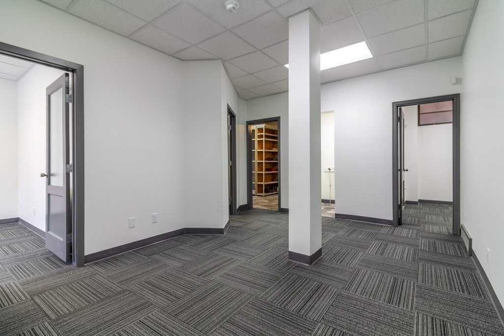 Photo of 505 7 Street S, Lethbridge, AB T1J 2G8 (MLS # A2286859)