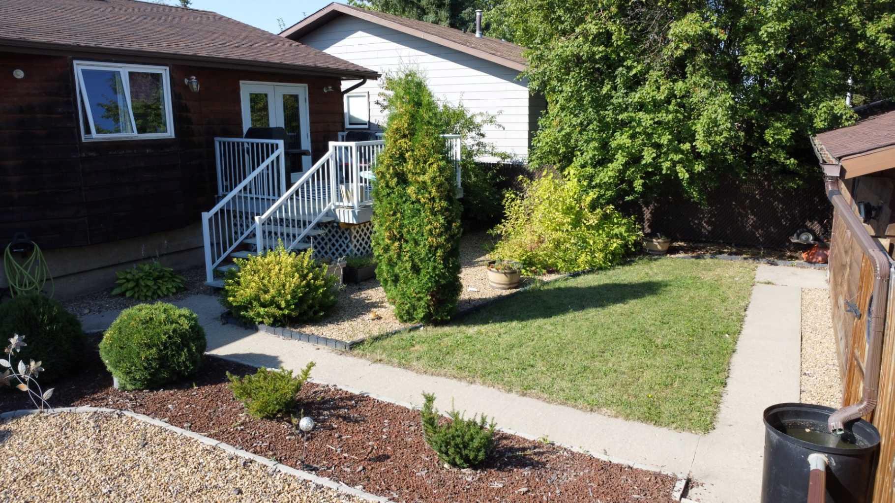 112 Stephens Crescent